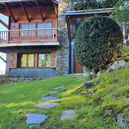 Con Magnificas Vistas En Pleno Pirineo Apartament Alp